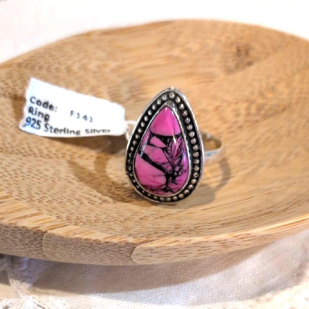 925 Sterling Silver Fushia Turquoise Teardrop Stone Ring NEW